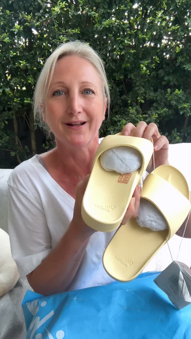 Post 1 by Emma Lambert on Instagram (video)