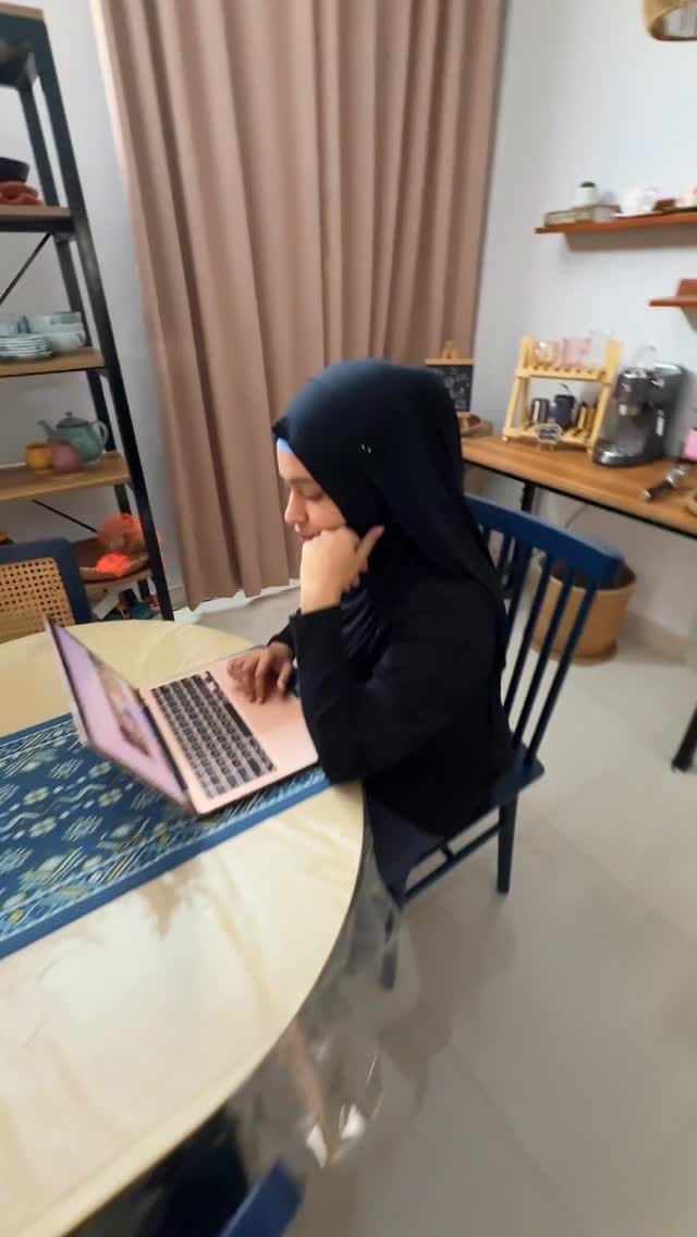 Post 9 by Fahrin Zannat Faiza on Instagram (video)