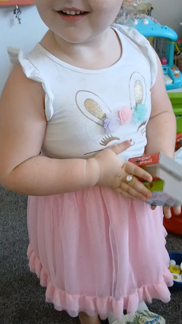 Post 2 by Nicolette Mathieson on Instagram (video)