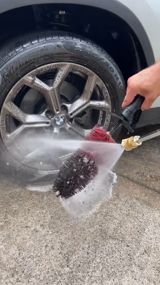 Post 6 by DΞTAIL DAVE ⚡️ on Instagram (video)