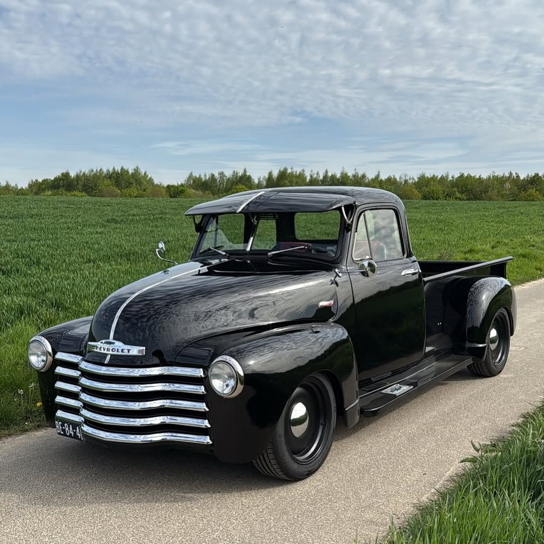 Post 4 by Maik’sHotrodGarage on Instagram (image)