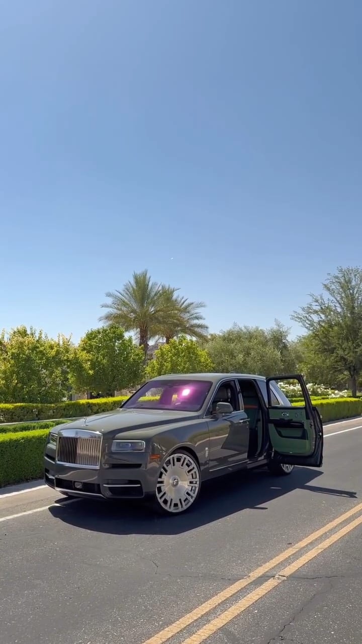 Post 5 by LUXURY AUTO COLLECTION on Instagram (video)