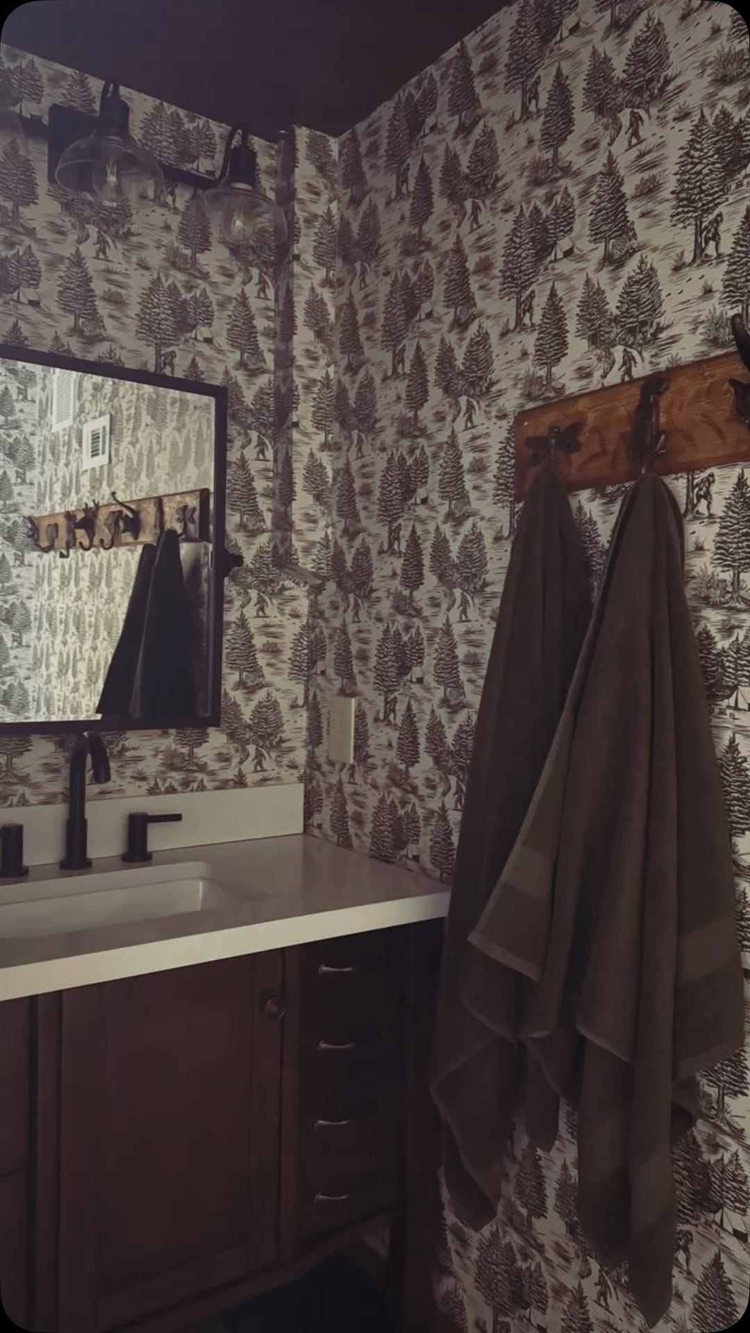 Post 3 by Callie Bruen Interiors on Instagram (video)