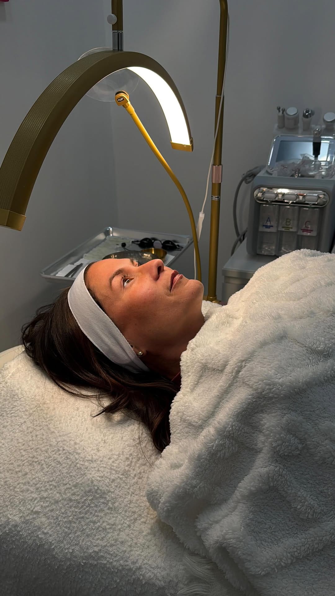 Post 1 by Carmen Malaver l Skincare Specialist on Instagram (video)