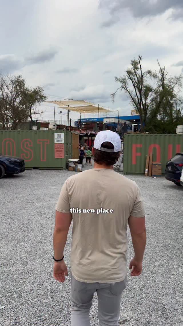 Post 9 by CHIVANADA on Instagram (video)