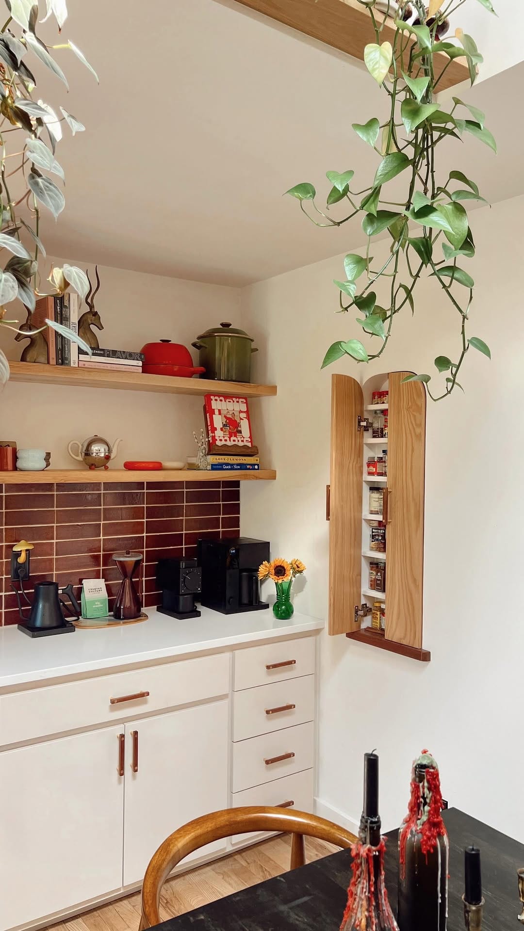 Post 10 by amanda oleri | diy home reno on Instagram (video)