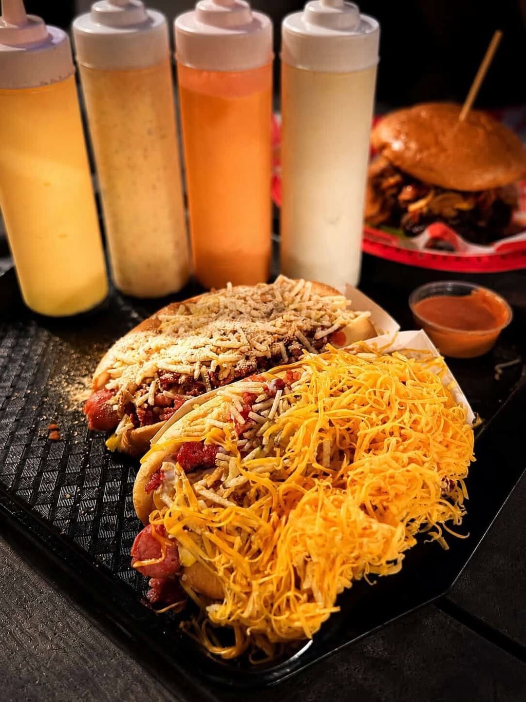Post 5 by CARACAS DOG 🌭🇻🇪 LOS VERDADEROS ASQUEROSITOS on Instagram (image)