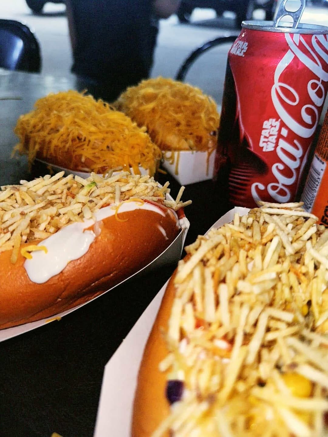 Post 8 by CARACAS DOG 🌭🇻🇪 LOS VERDADEROS ASQUEROSITOS on Instagram (carousel)