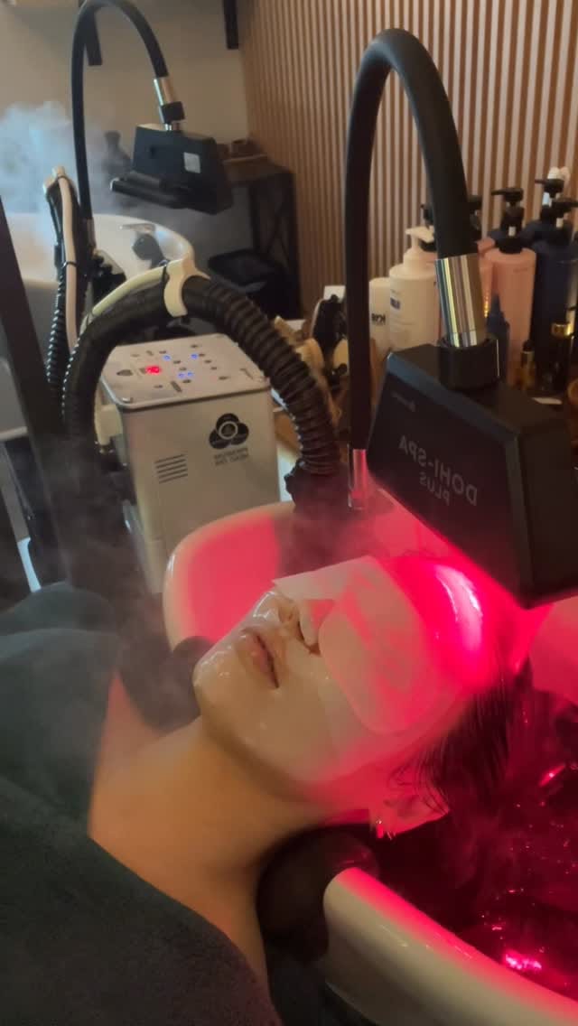 Post 8 by K Beauty Lab on Instagram (video)