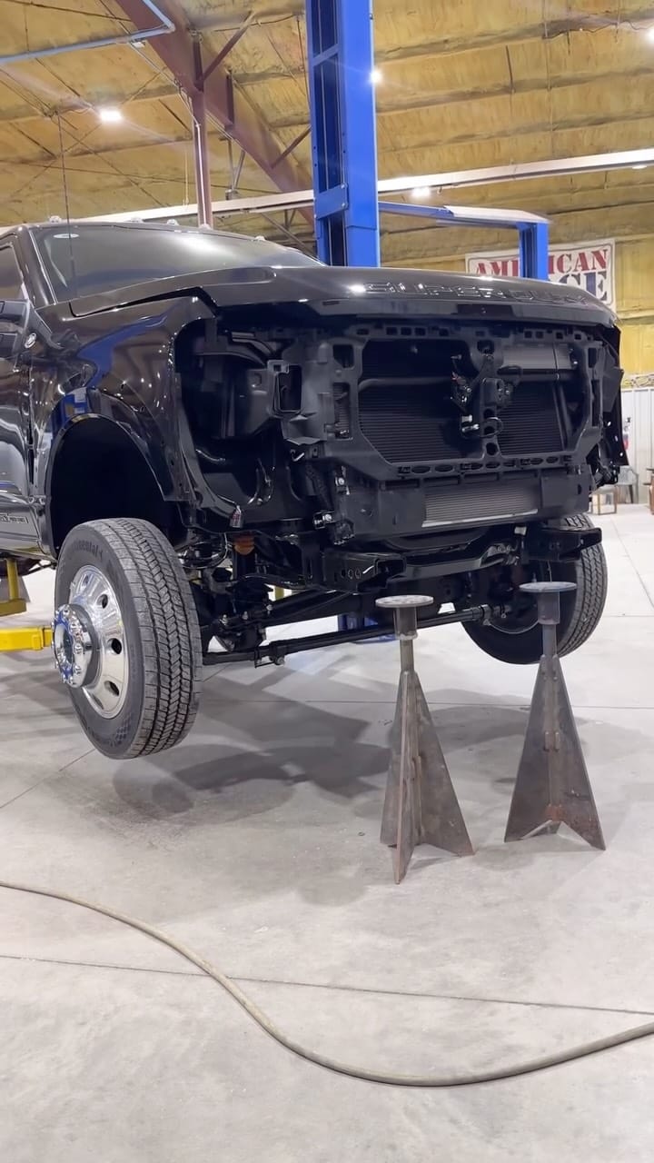 Post 10 by Kelderman Air Suspension on Instagram (video)