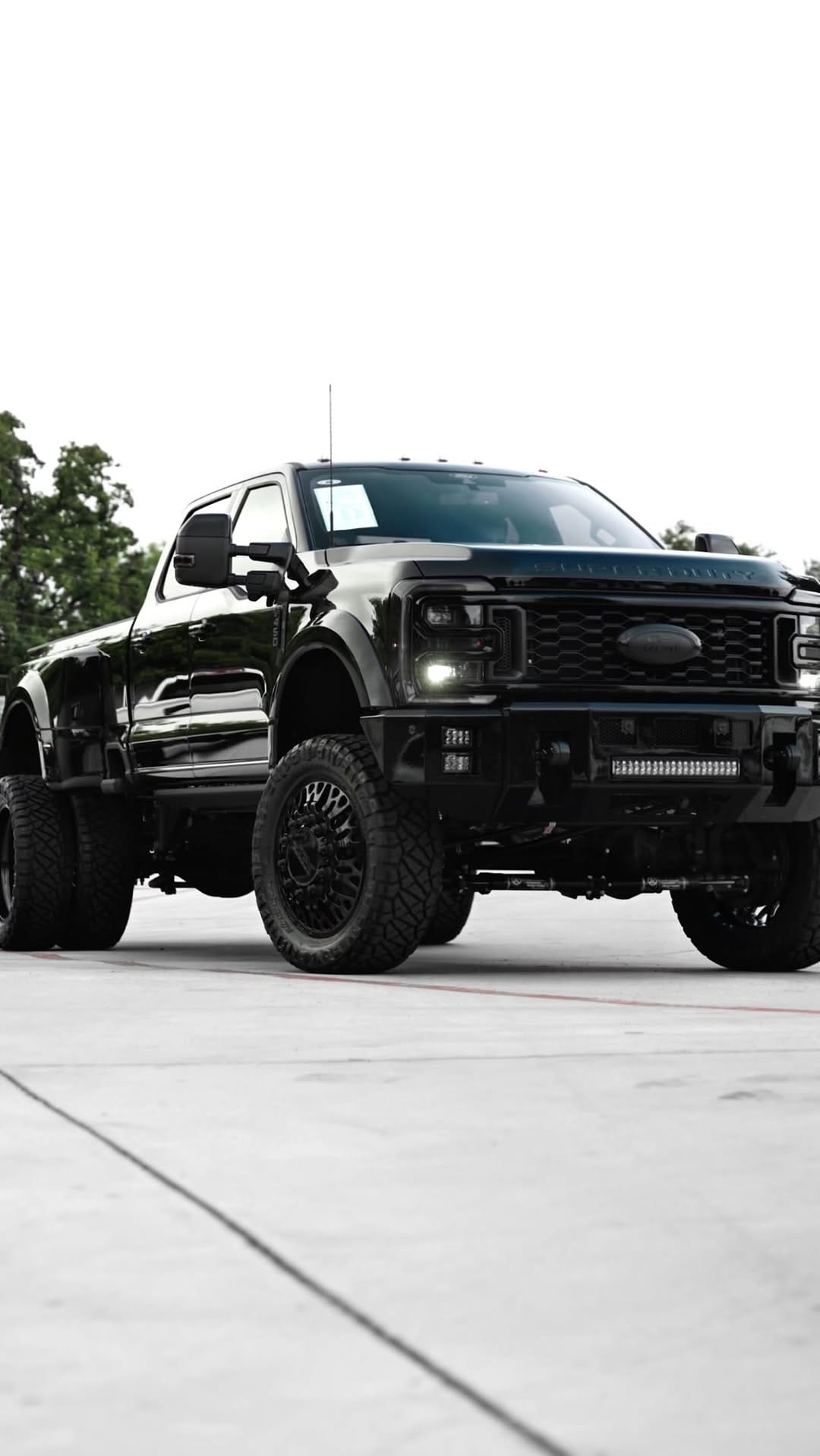 Post 3 by Kelderman Air Suspension on Instagram (video)