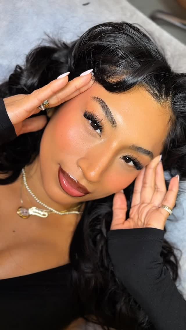 Post 5 by Empire Lash Studio NYC on Instagram (video)