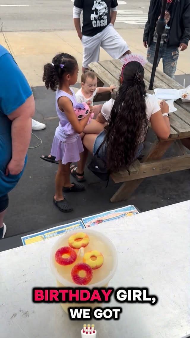 Post 6 by FUNNEL CAKE ISLAND on Instagram (video)