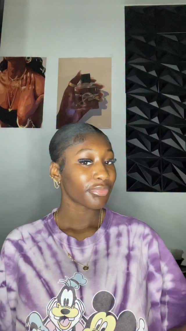 Post 9 by 𝒮𝒽𝒶𝓎 on Instagram (video)
