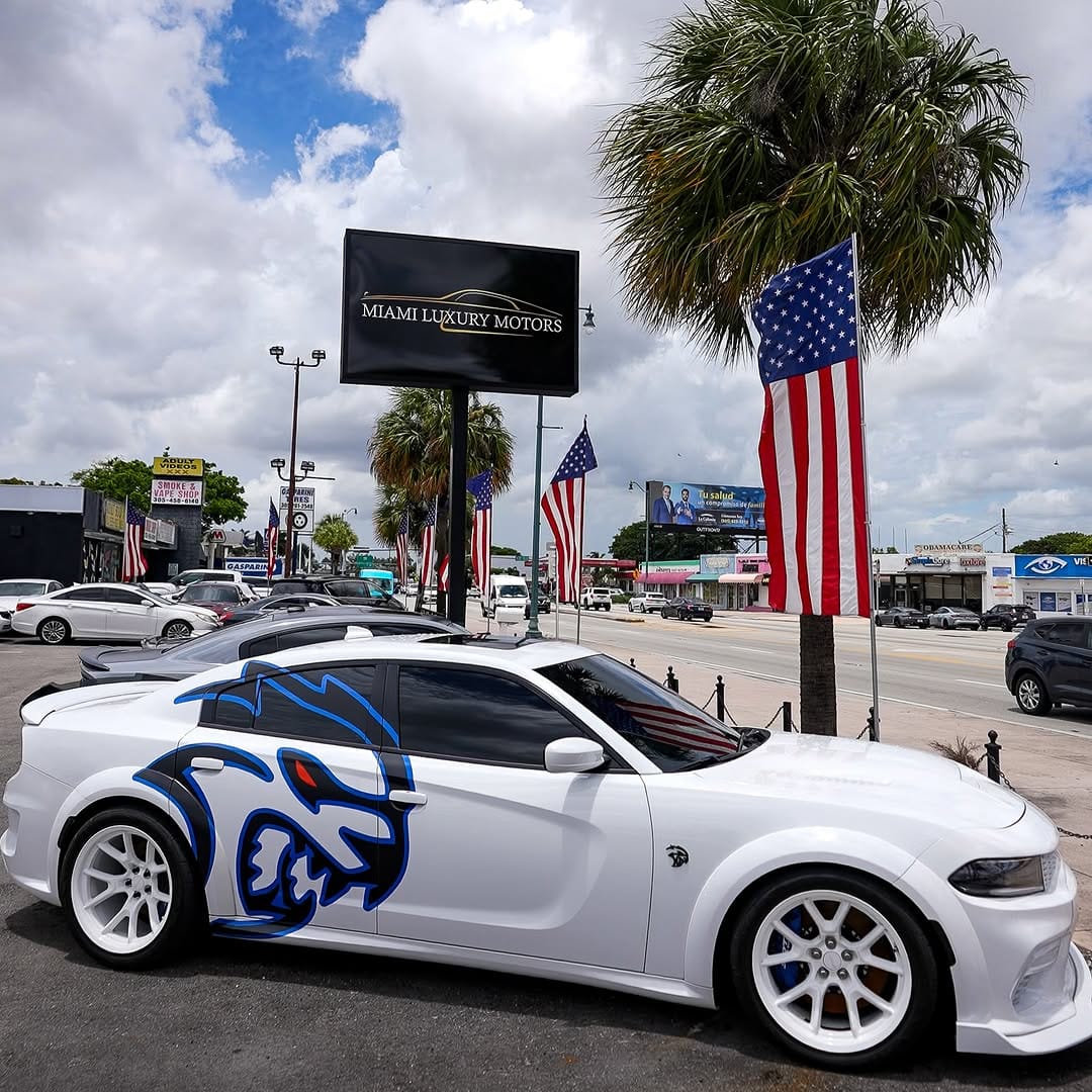 Post 1 by Miami Luxury Motors on Instagram (image)