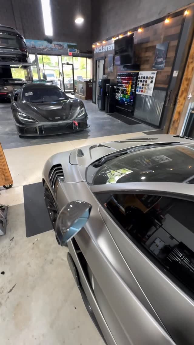 Post 8 by Atlanta Custom wraps on Instagram (video)