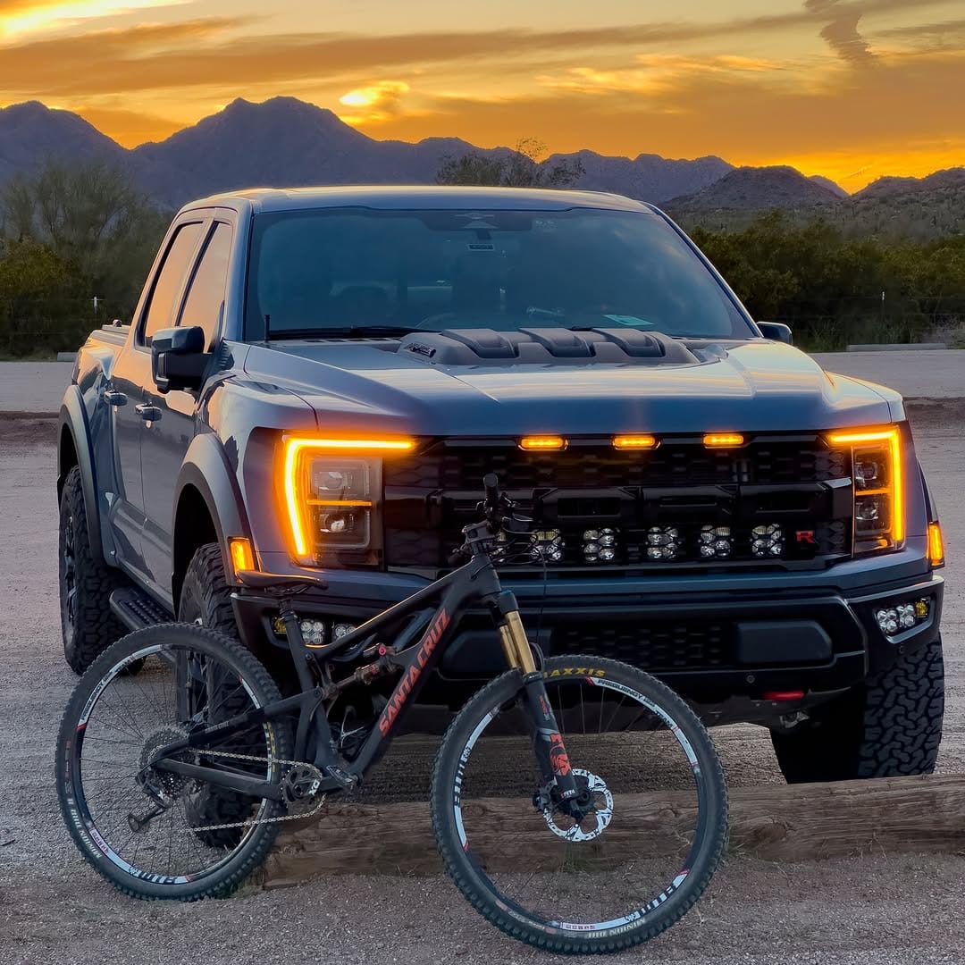 Post 2 by UCMEFLY Raptor on Instagram (image)