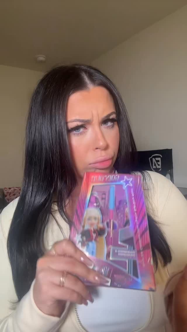 Post 2 by AK BEAUTY📸 on Instagram (video)