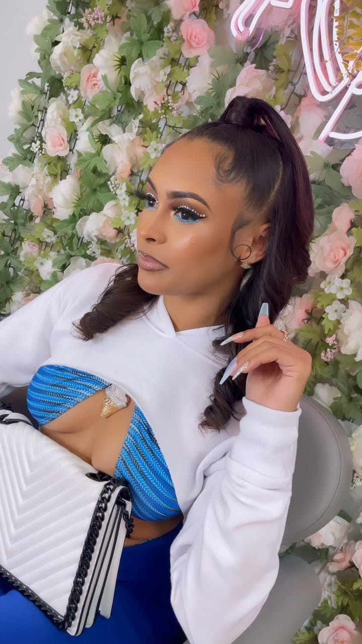 Post 10 by AK BEAUTY📸 on Instagram (video)