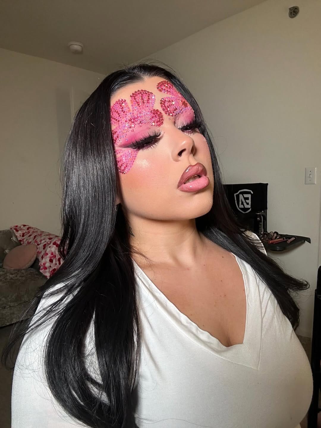 Post 3 by AK BEAUTY📸 on Instagram (carousel)