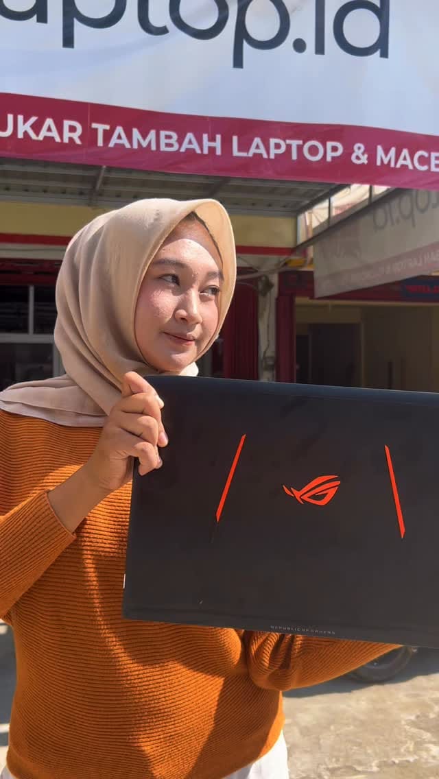 Post 2 by Bestlaptop.id | Cabang Banjarmasin on Instagram (video)