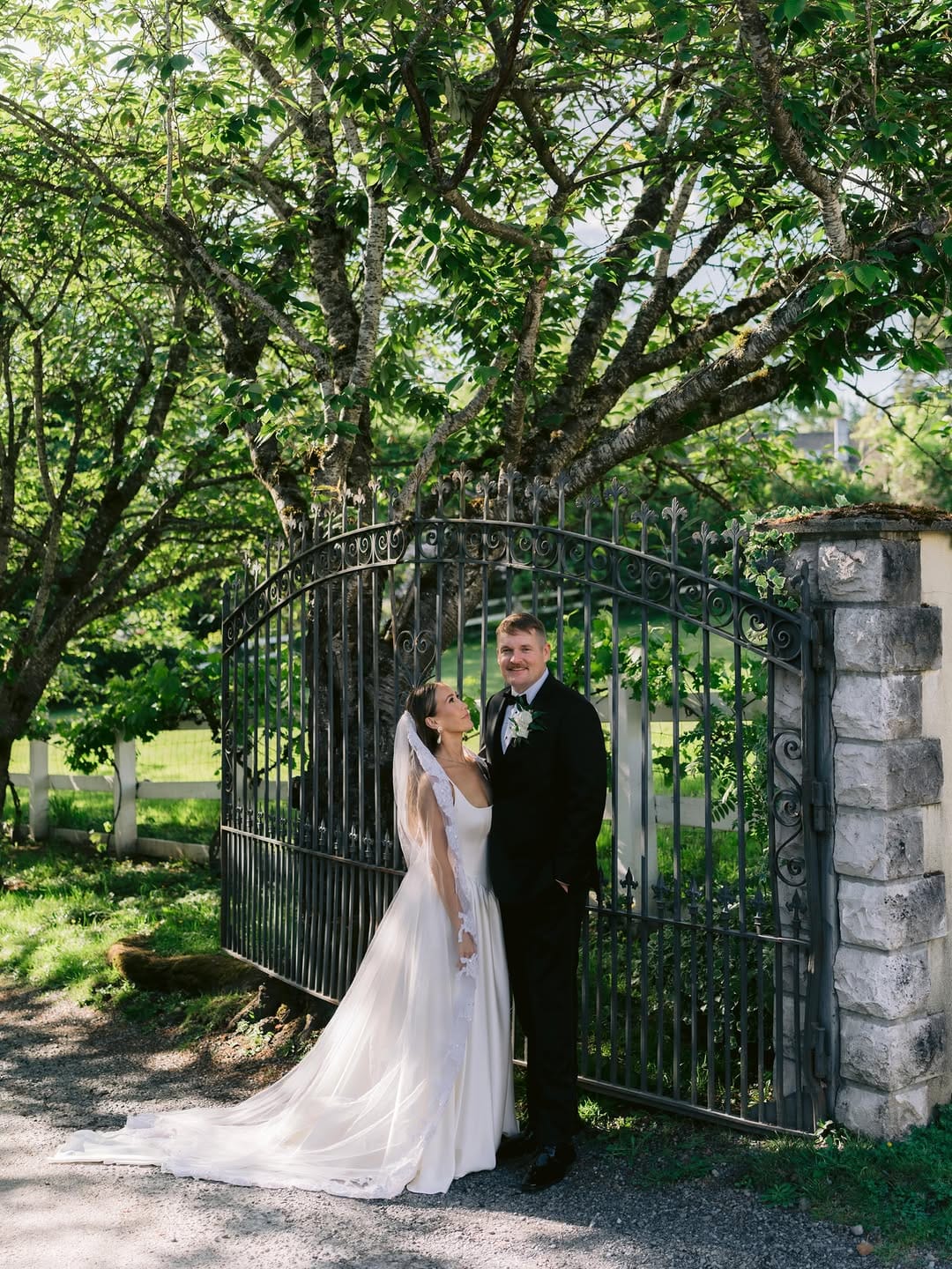 Post 2 by Las Vegas and Destination Wedding Photographer on Instagram (carousel)