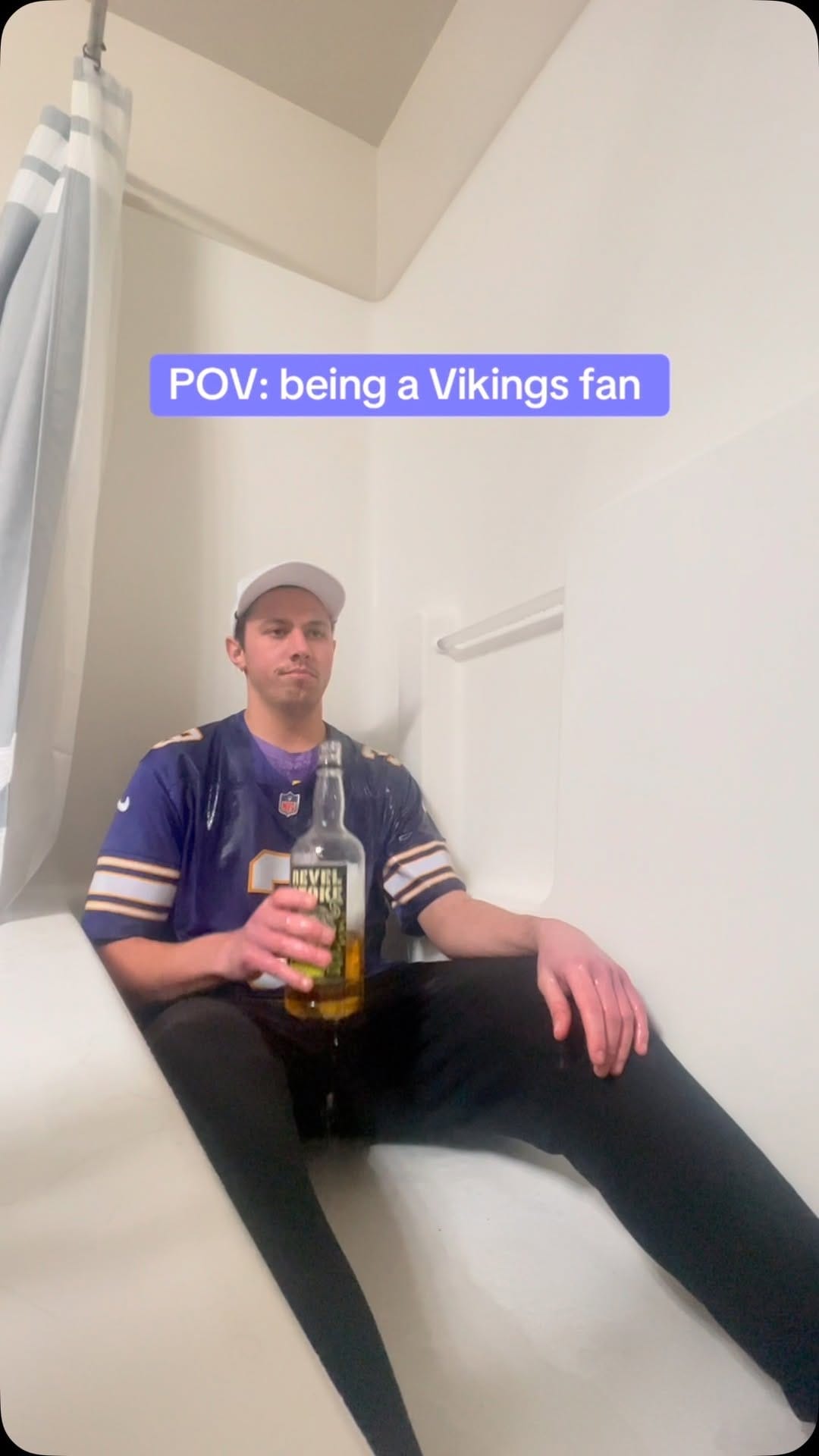 Post 10 by 10,000 Takes on Instagram (video)