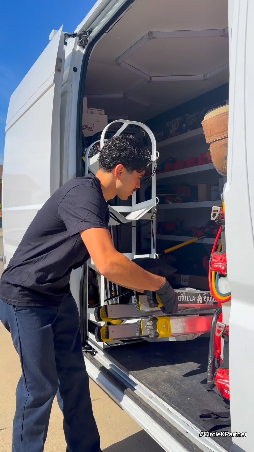 Post 1 by Itzcoatl Aguilar | HVAC Creator on Instagram (video)