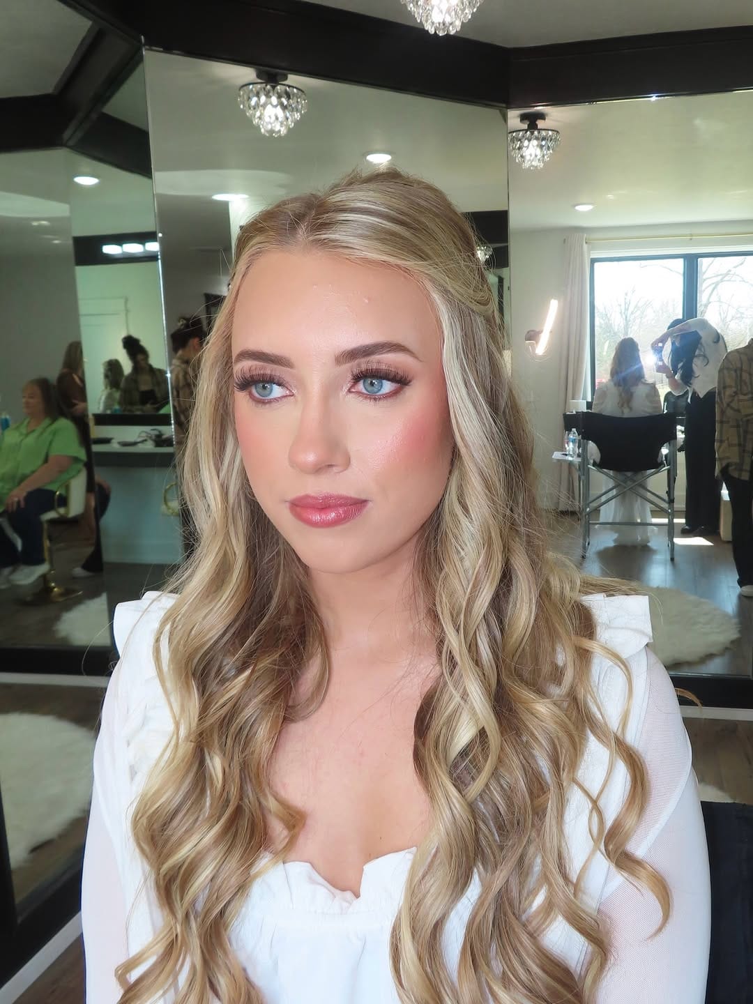 Post 2 by DALLAS MAKEUP ARTIST | AUBRIE MITCHELL on Instagram (carousel)
