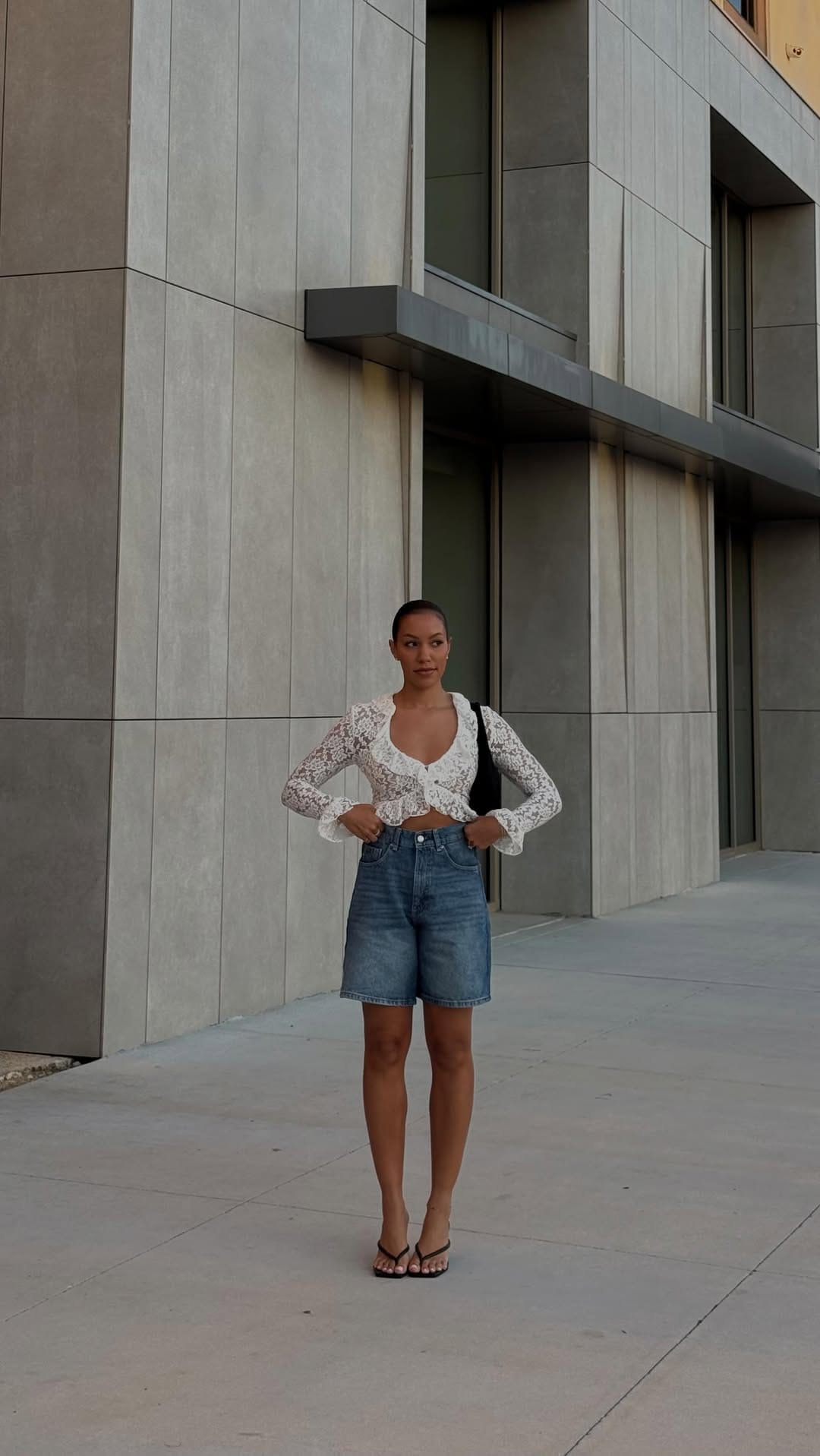 Post 10 by Darian Lassiter on Instagram (video)