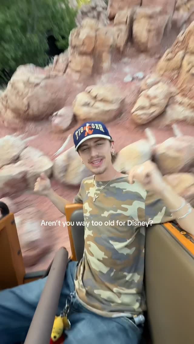 Post 3 by Dakota Beau Seidenspinner on Instagram (video)