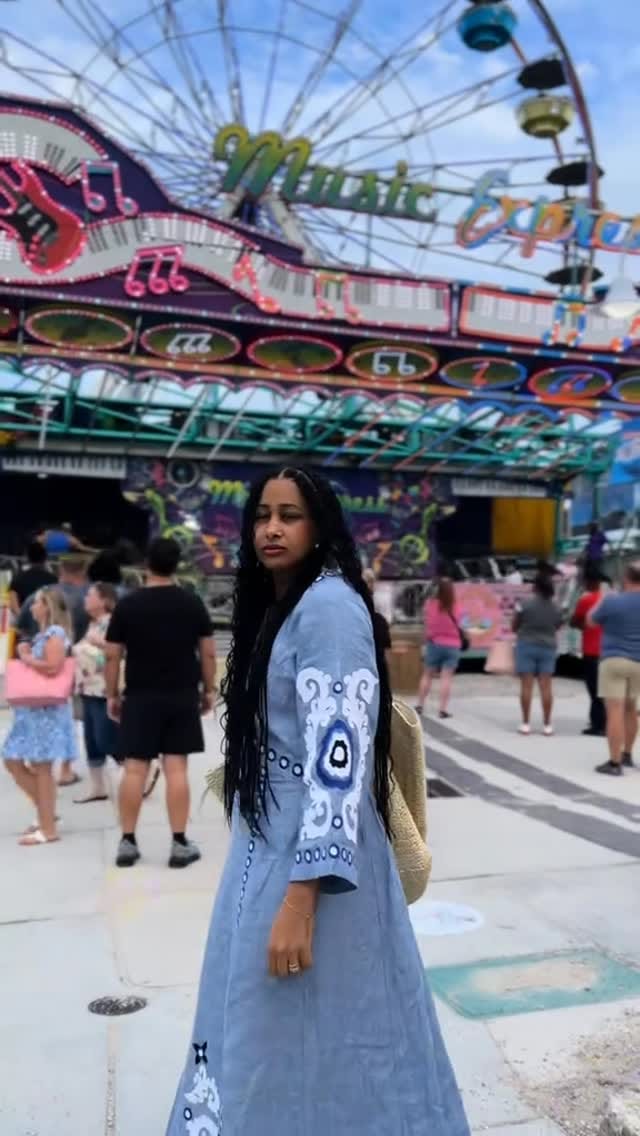 Post 2 by Doha Amin on Instagram (video)