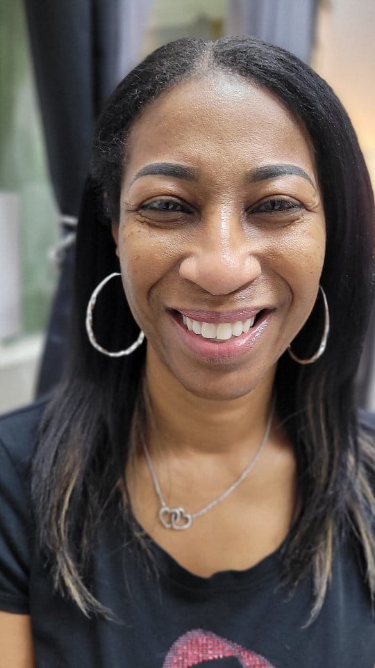 Post 4 by Eboni Brows - Maybe she's born with it, maybe its EboniBrows!!! on Instagram (video)
