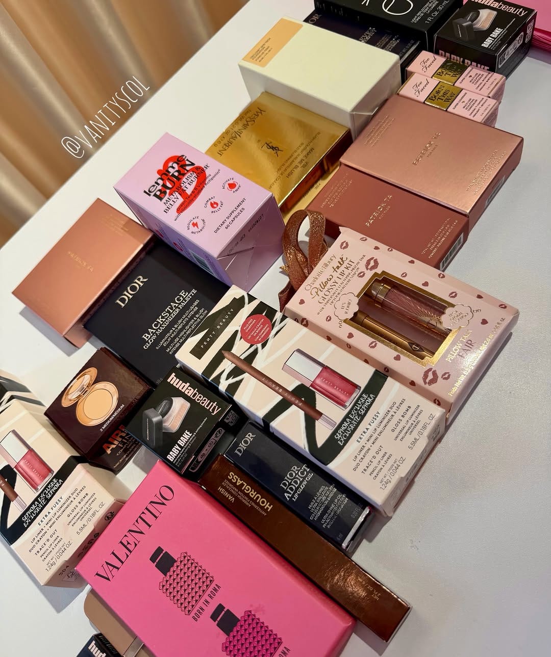 Post 5 by Vanity Beauty ®️ on Instagram (image)