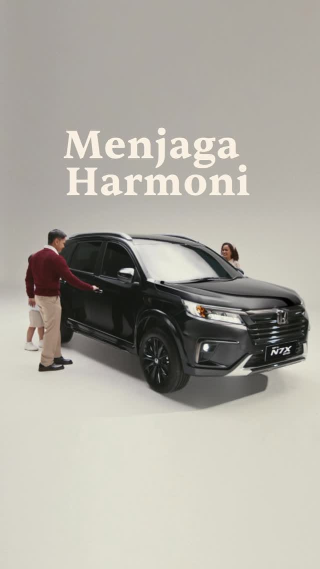 Post 8 by Honda Surabaya Center (Main Dealer) on Instagram (video)