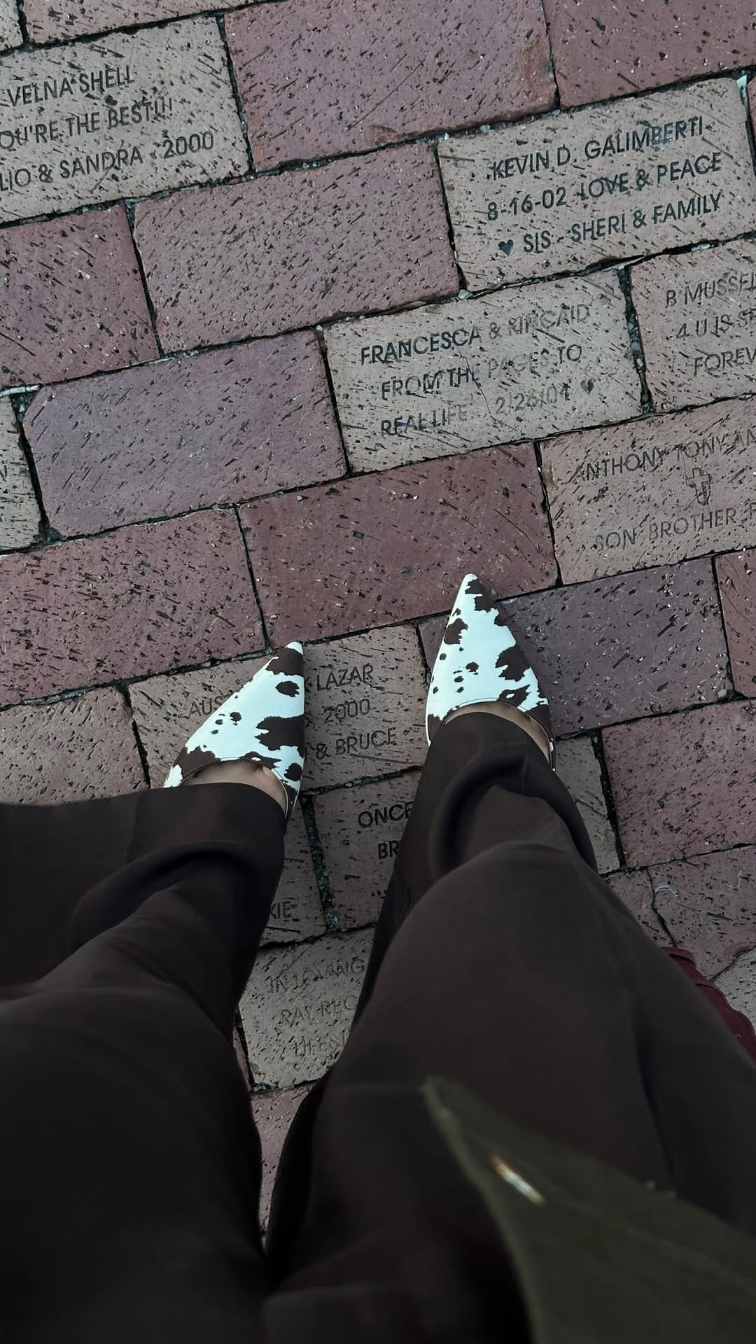 Post 4 by Nathalie Rojas | Fashion Blogger | Stylist on Instagram (video)