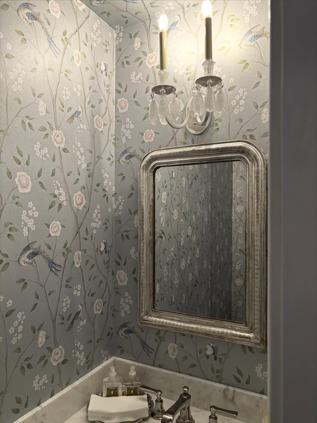Post 4 by Sally Steponkus Interiors on Instagram (image)
