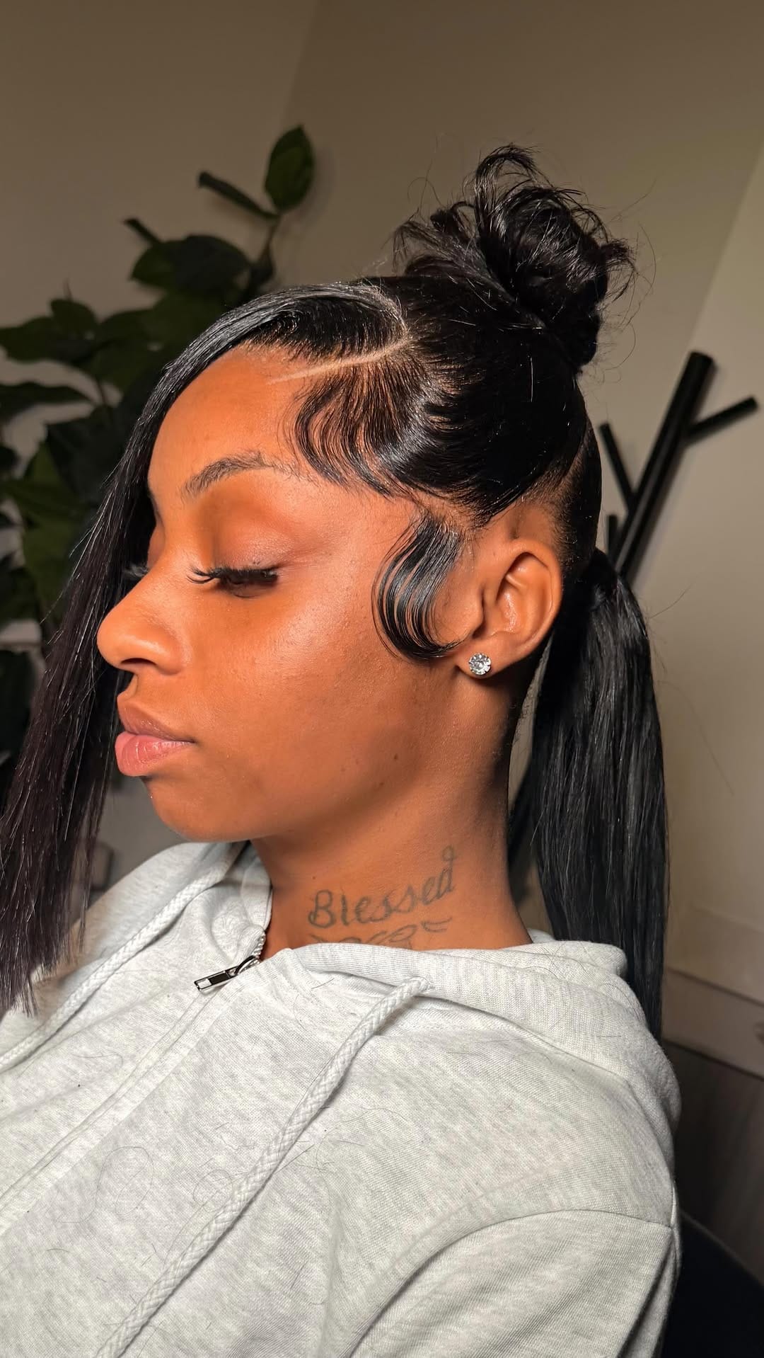 Post 5 by Sharnae Sanders on Instagram (video)