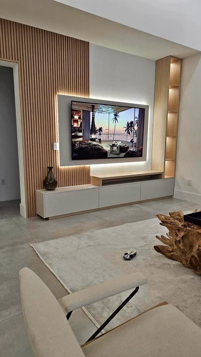 Post 8 by Miami | Broward | Custom Closets on Instagram (video)