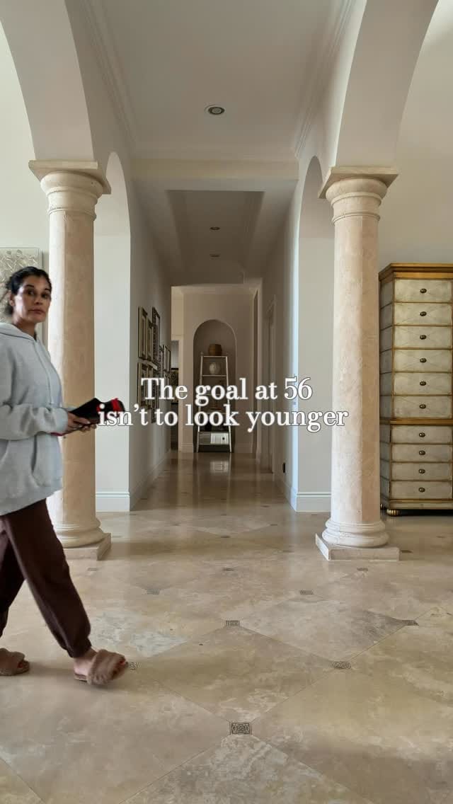 Post 2 by LifeThruV - Vinita Kennedy on Instagram (video)