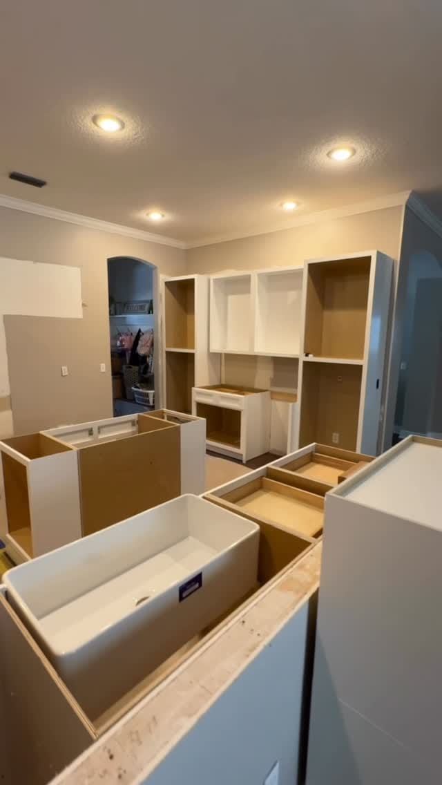 Post 4 by Matt Moore Designs on Instagram (video)