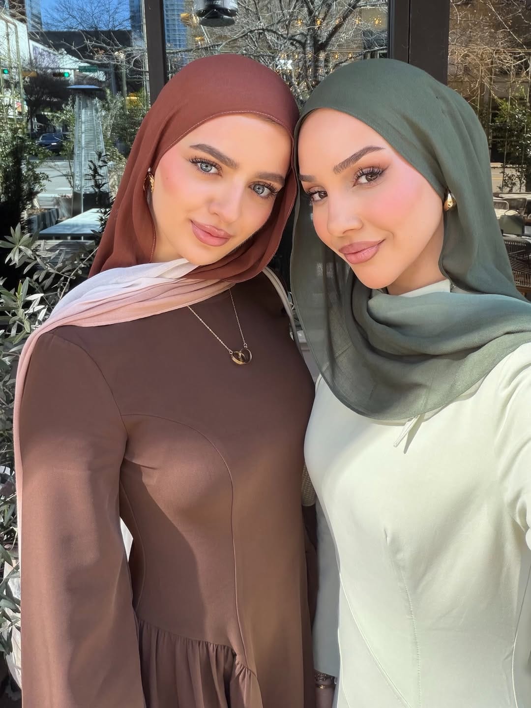 Post 8 by Noura Abdi on Instagram (carousel)