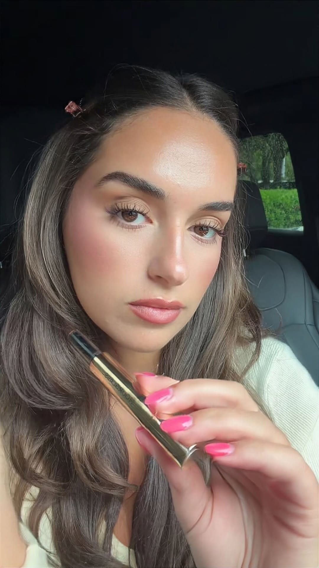 Post 4 by Emely Martinez on Instagram (video)
