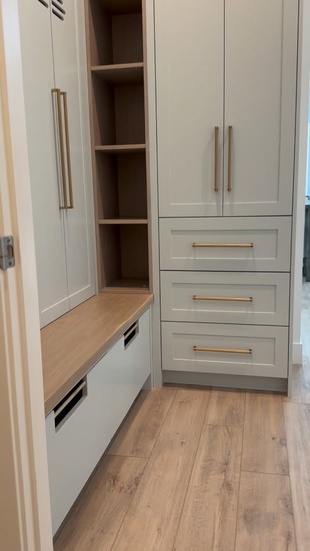 Post 5 by Weekley Design | Custom Cabinets on Instagram (video)