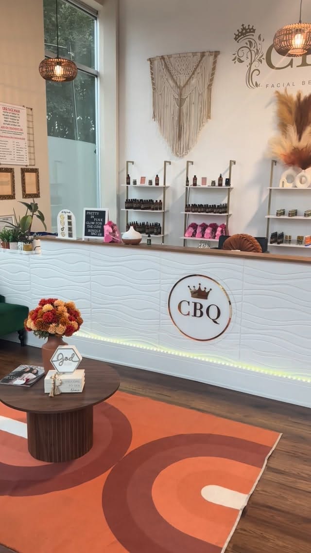 Post 9 by Chicago Facial Bar on Instagram (video)