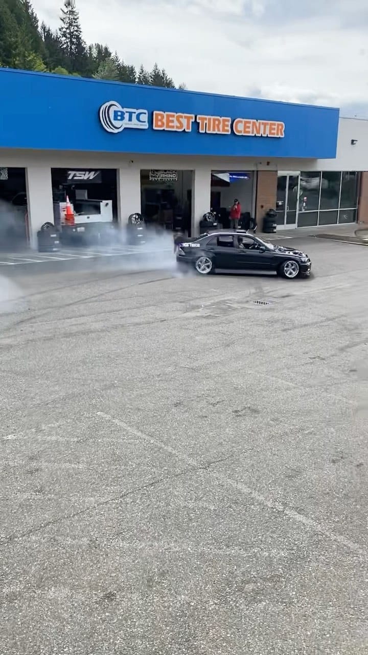 Post 10 by ryan on Instagram (video)