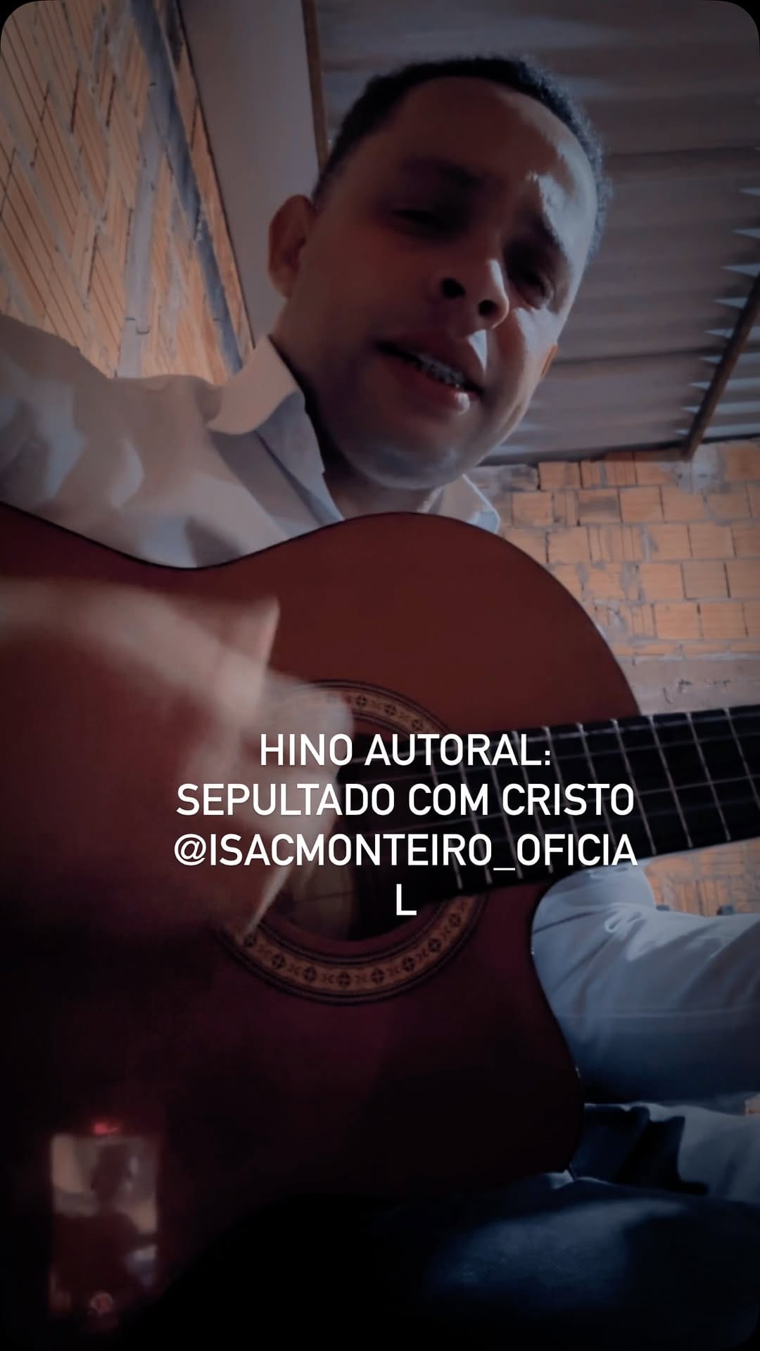 Post 5 by Isac Monteiro on Instagram (video)