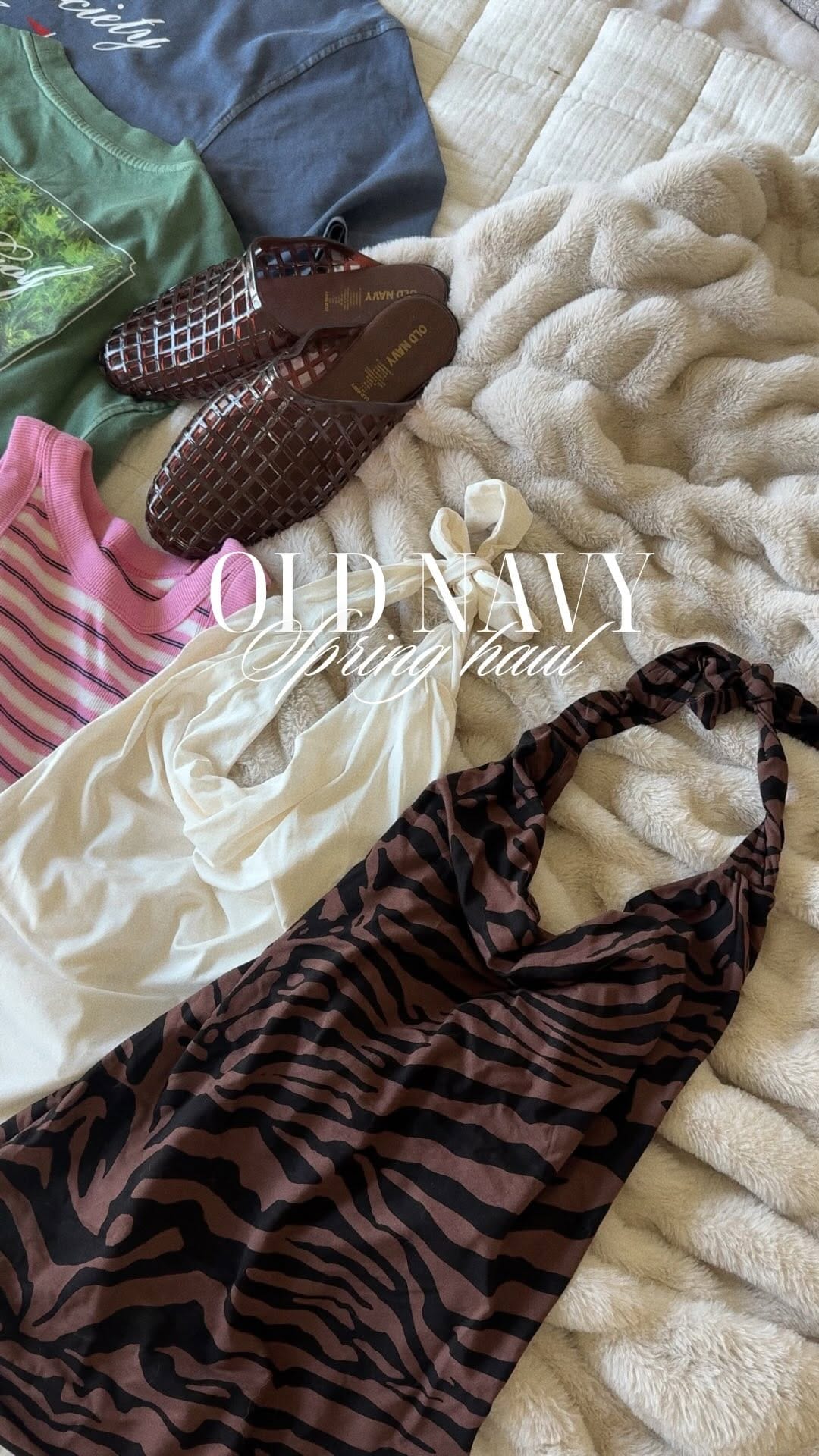 Post 10 by Markéta | Home + Everyday Style on Instagram (video)