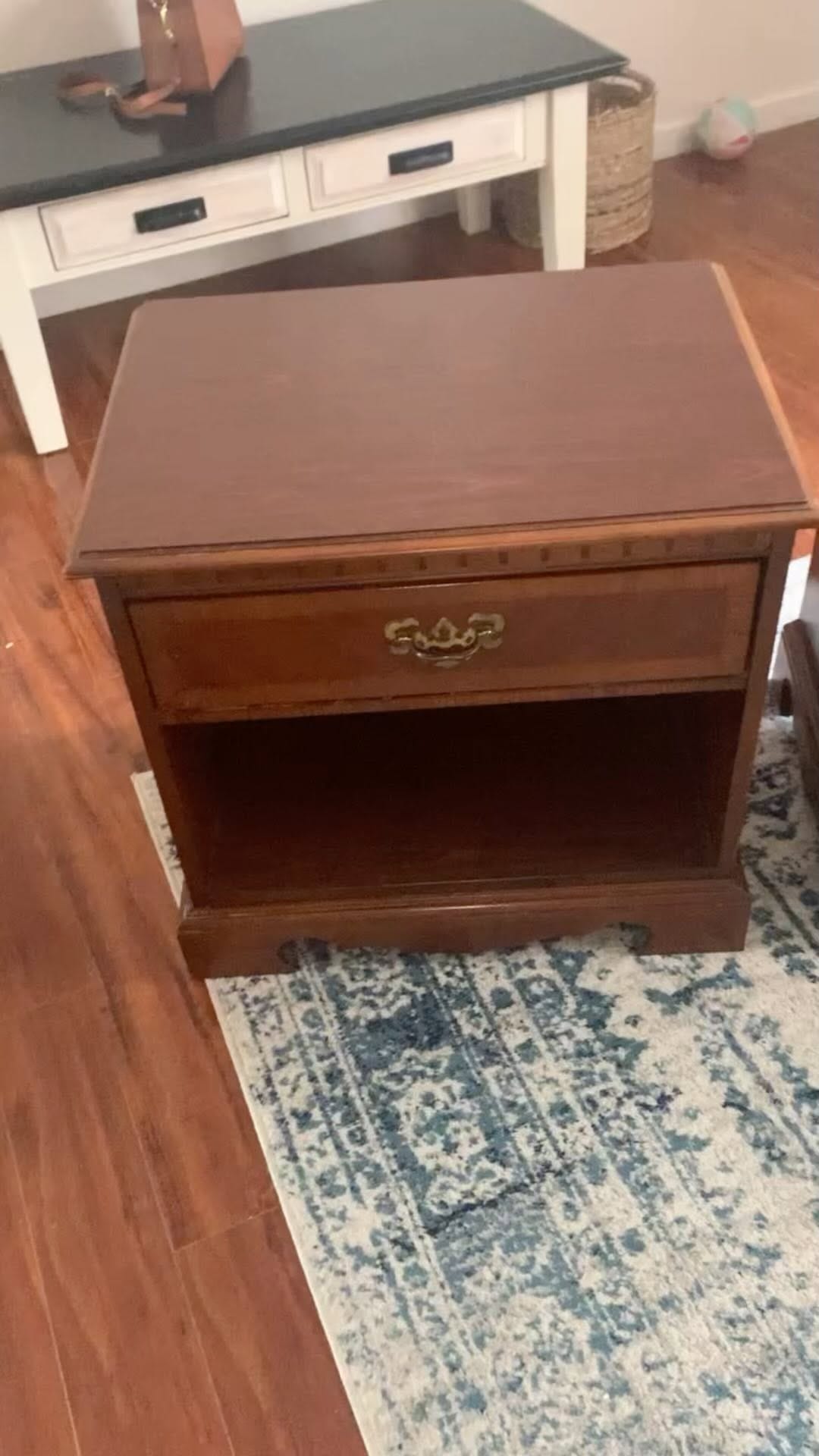 Post 9 by Vlada P - Furniture Flipping on Instagram (video)