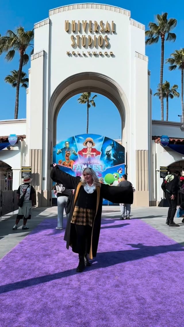 Post 5 by Melissa | Harry Potter lifestyle on Instagram (video)